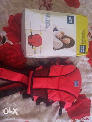Brand new MeMe baby carrier for babies between 3