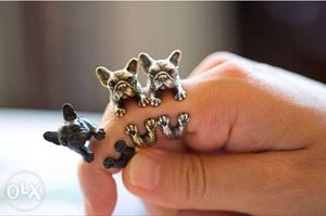 Cute pug ring available in carbon, silver n gold