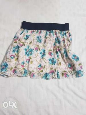 Floral skirt Size XS