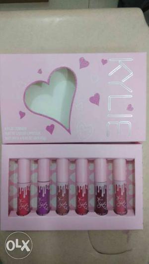 Kylie Lipstick Kit