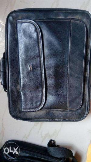 Laptop bag