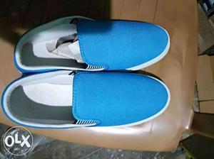 Loafers blue color, size9