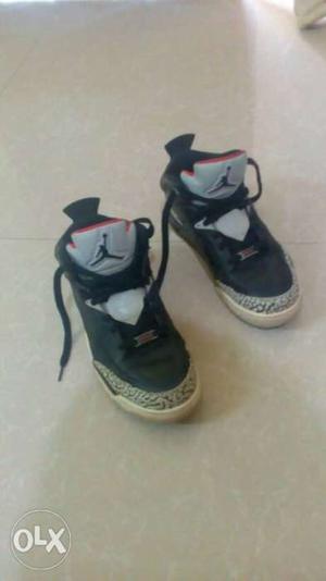 Nike Air Jordan retro 3 sneakers org cost 15 k