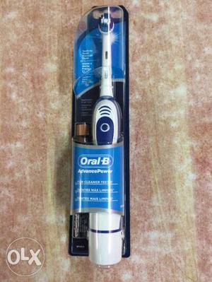 Oral-B Pro-Health Precision Clean Battery Toothbrush