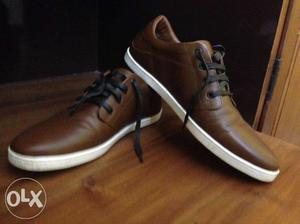 Pair Of Brown Leather Low-top Sneakers
