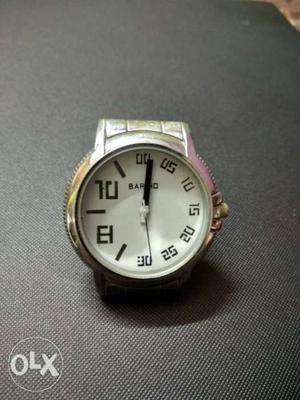 Steel watch not in working condition.
