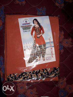 Women's Orange And Black Floral Sari Dress Pack