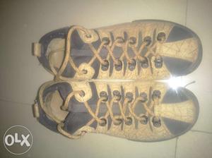 Woodlands shoes size 8 and used only twice.. I am
