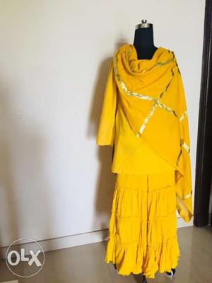 Yellow suit, palazzo with dhuppta bust size 35.5