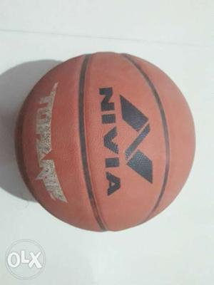 A 7 size awesome nivia basketball made in india