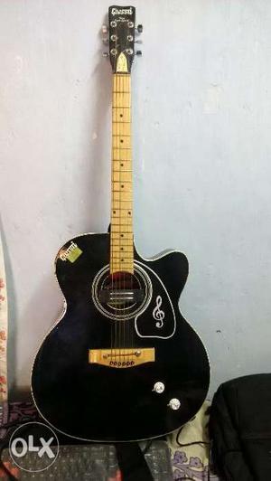 Acoustic guitar at good condition with bag... if