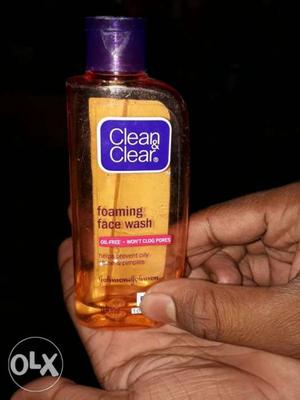 Facewash clean and clear