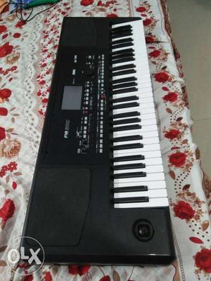 Korg pa300 keyboard including all accessories. NOT