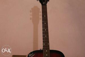 (Lefty + righty) Brown Acoustic Guitar