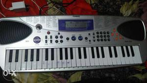 Musical key board 3years warranty only 18th days