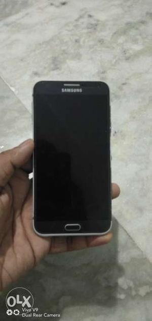 Samsung E7 very good condition and 2yr old