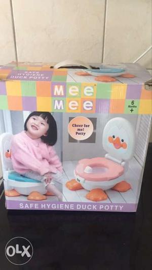 Toddler's White And Pink Mee Mee Potty Trainer Box