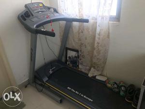 BH Fitness Pioneer Jog Treadmill