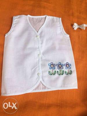 Baby clothes with customised baby names available