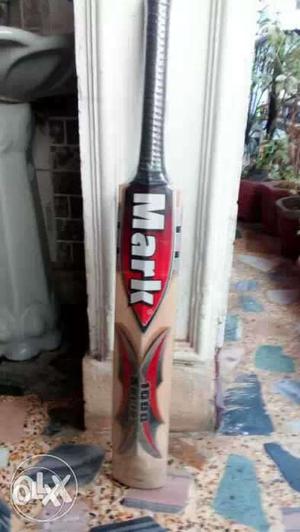 Black And Brown Mark Cricket Bat
