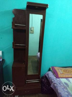 Dressing Table with storage cabinets, in good