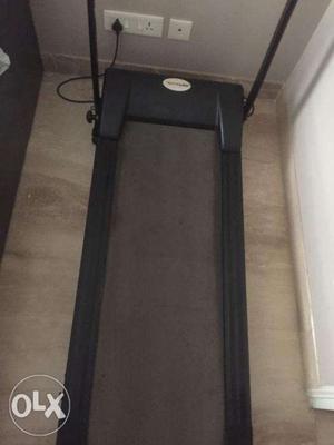 Fitline Automatic Treadmill