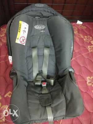 Graco Junior Car Seat for sale. Almost new