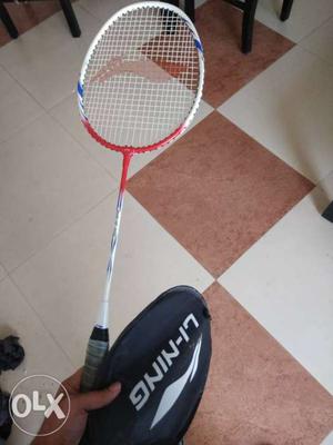 Li-ning XP 809 racket with grip.