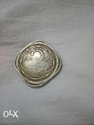  Silver-colored 2 Annas Coin