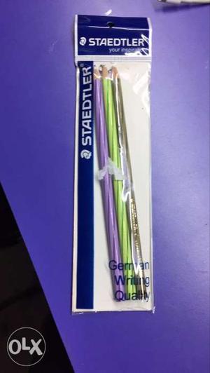 Stedler water colour pencils tri colour purple