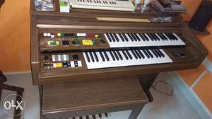 Yamaha Church organ with base pedals and dual