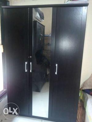 3 Door wardrobe with mirror and drawers