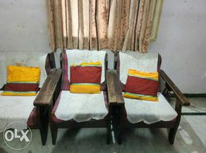 3+1+1 sofa set all cushions in good condition