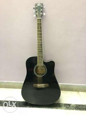 Acoustic guitar# brand PLUTO #with bag #no scratch # pearl