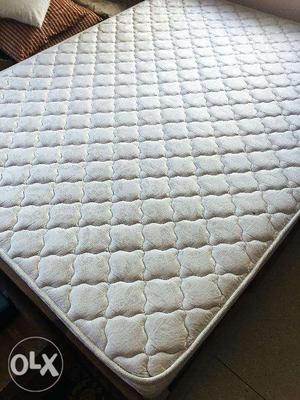 Dreamlite Bonnel Spring Mattress from Urban Ladder