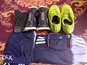 Full football ball kit with shoes uniform stocky and shin