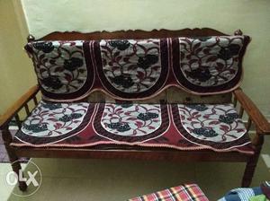 Old sofa 1+1+3 set.. Pretty old but painted rec