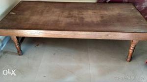 Single deewan cot made of SESAM wood
