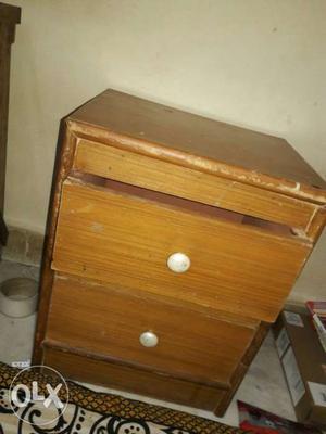 Strong wooden drawer (two rack) upto bed height