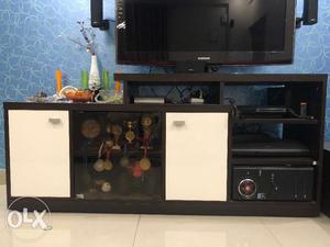 TV unit in excellent condition for sale Length