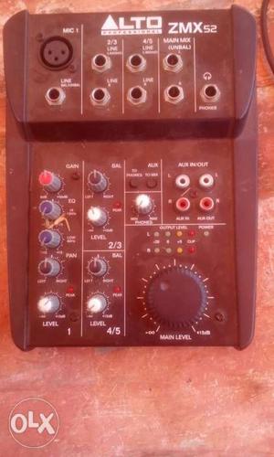 This mixer I want to sale.negotiable contact me