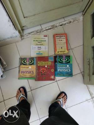 Total 5 books of physics and chemistry in very