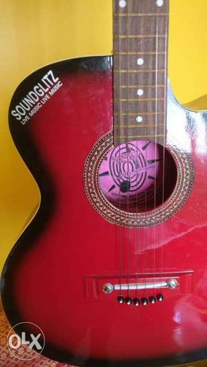 Unused kids guitar, brand new condition, bought