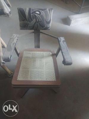 Fully working condition office chair