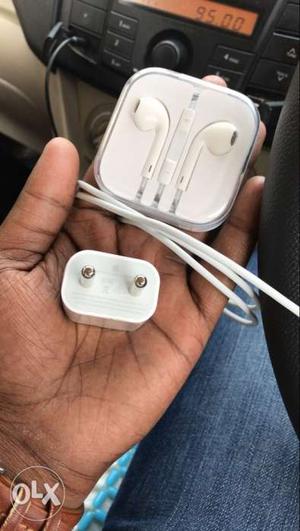I want sale only i phone charger and earphones
