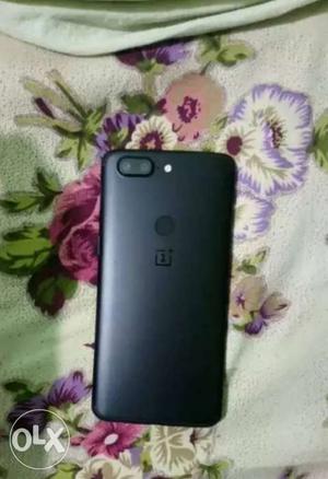 Oneplus 5T 128GB Mint condition 3 Months old with