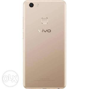 Only 10 day old vivo v7 plus all accessary call