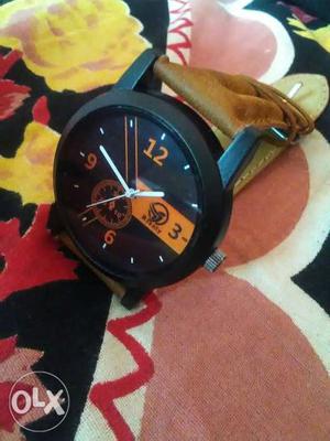A Rizzly Watch at just RS. 300
