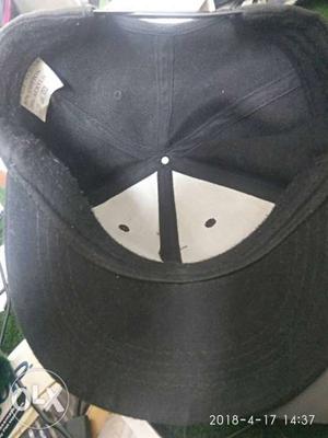 Black cap great condition
