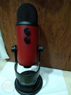 Blue Yeti Microphone Satin Red for sale